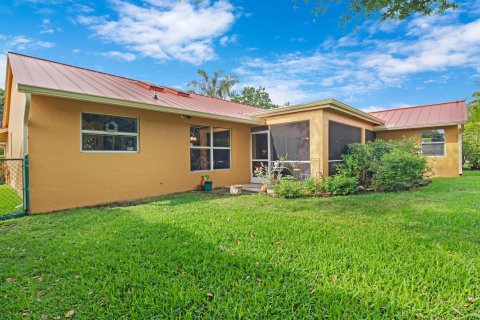 House in Coral Springs, Florida 4 bedrooms, 210.24 sq.m. № 1093843 - photo 5