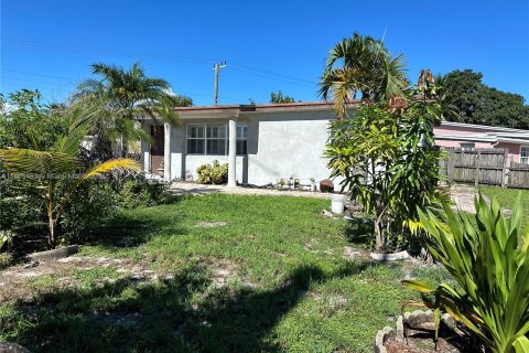 Villa ou maison à vendre à Pompano Beach, Floride: 3 chambres, 90.86 m2 № 1377475 - photo 1