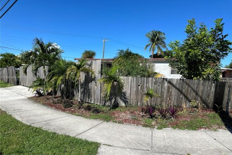 Villa ou maison à vendre à Pompano Beach, Floride: 3 chambres, 90.86 m2 № 1377475 - photo 12