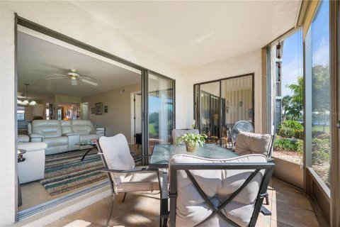 Copropriété à vendre à Punta Gorda, Floride: 2 chambres, 107.12 m2 № 1301666 - photo 27