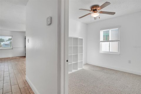 Casa en venta en Tampa, Florida, 3 dormitorios, 136.38 m2 № 637042 - foto 23