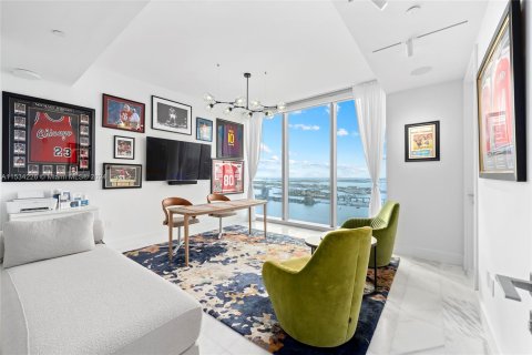 Copropriété à vendre à Miami, Floride: 4 chambres, 352.66 m2 № 1389558 - photo 26