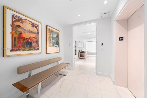 Copropriété à vendre à Miami, Floride: 4 chambres, 352.66 m2 № 1389558 - photo 23