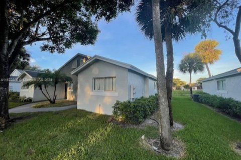 Villa ou maison à vendre à West Palm Beach, Floride: 3 chambres № 1389540 - photo 21