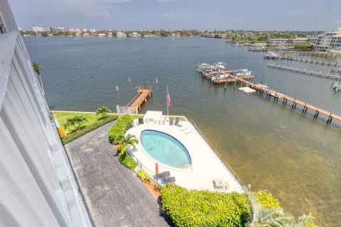 Copropriété à vendre à Lantana, Floride: 2 chambres, 88.26 m2 № 913775 - photo 14