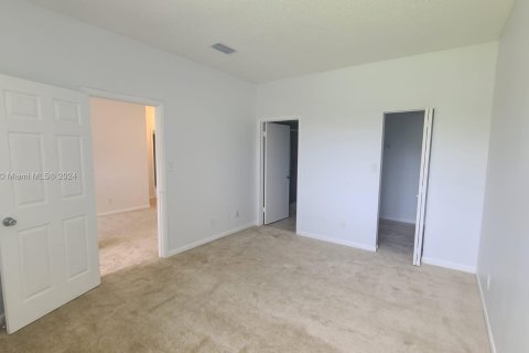 Condo in Deerfield Beach, Florida, 2 bedrooms  № 1400172 - photo 6