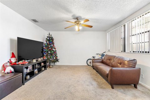 Condominio en venta en Coral Springs, Florida, 2 dormitorios, 79.9 m2 № 860369 - foto 8