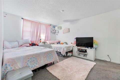 Condominio en venta en Coral Springs, Florida, 2 dormitorios, 79.9 m2 № 860369 - foto 5