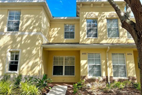 Touwnhouse à vendre à Riverview, Floride: 2 chambres, 142.33 m2 № 1387359 - photo 1