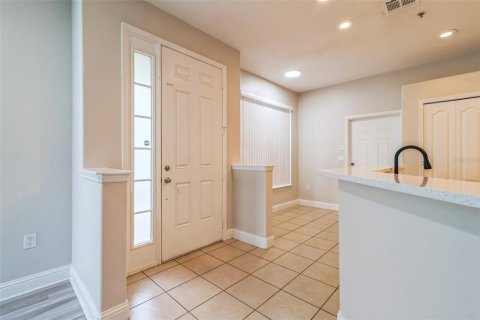 Adosado en venta en Orlando, Florida, 3 dormitorios, 145.86 m2 № 1387291 - foto 9