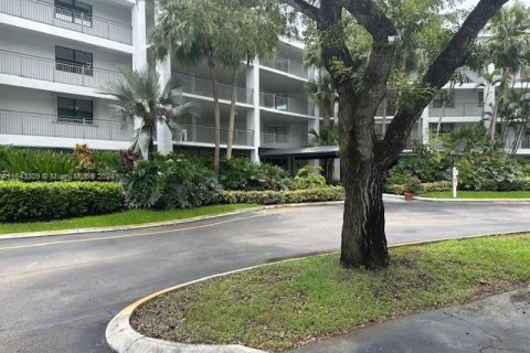 Condo in Weston, Florida, 2 bedrooms  № 1324664 - photo 15