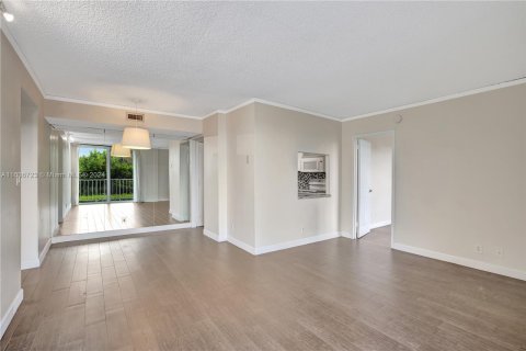 Copropriété à vendre à Fort Lauderdale, Floride: 2 chambres, 77.11 m2 № 1324617 - photo 4