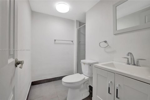 Copropriété à vendre à Fort Lauderdale, Floride: 2 chambres, 77.11 m2 № 1324617 - photo 16