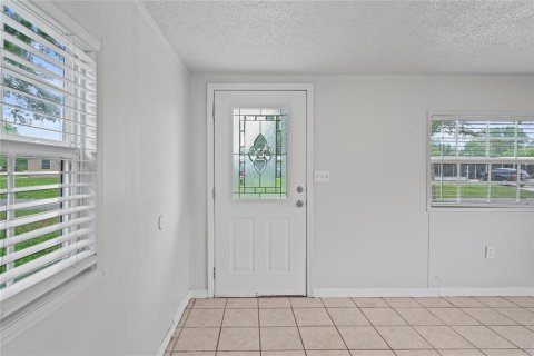 Casa en venta en Lakeland, Florida, 3 dormitorios, 113.81 m2 № 1354739 - foto 2