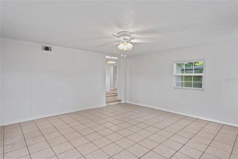 Villa ou maison à vendre à Lakeland, Floride: 3 chambres, 113.81 m2 № 1354739 - photo 4