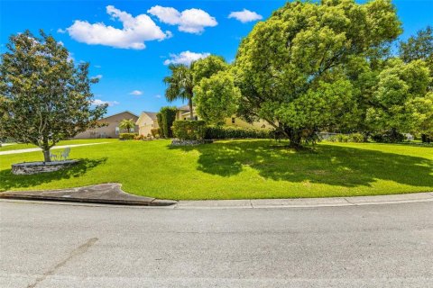 House in Lakeland, Florida 3 bedrooms, 151.99 sq.m. № 1297782 - photo 4