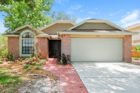 Villa ou maison à louer à Lutz, Floride: 3 chambres, 149.2 m2 № 1341043 - photo 1