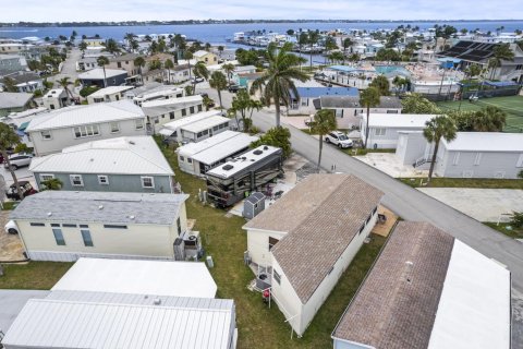 Land in Jensen Beach, Florida № 1117740 - photo 2