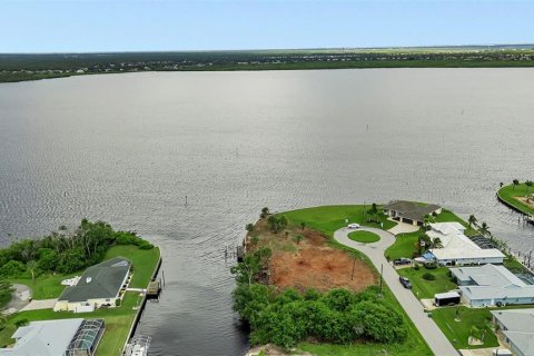 Terreno en venta en Port Charlotte, Florida № 1321786 - foto 7