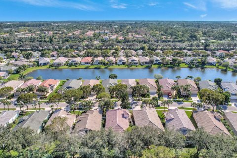 Villa ou maison à vendre à West Palm Beach, Floride: 2 chambres, 154.12 m2 № 983919 - photo 8