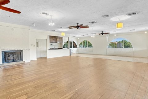 Condo in Fort Lauderdale, Florida, 2 bedrooms  № 1400150 - photo 22