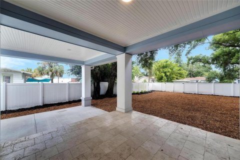 Casa en venta en Tampa, Florida, 3 dormitorios, 160.16 m2 № 1392364 - foto 24