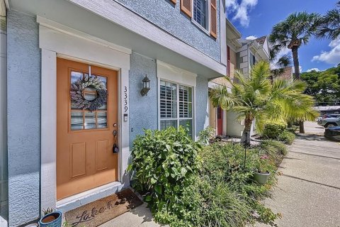 Copropriété à vendre à Tampa, Floride: 2 chambres, 105.91 m2 № 1342759 - photo 3