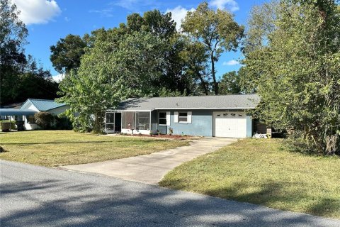 House in Ocala, Florida 3 bedrooms, 119.01 sq.m. № 1429291 - photo 4