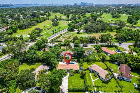 Villa ou maison à vendre à Biscayne Park, Floride: 4 chambres, 190.82 m2 № 1310912 - photo 2