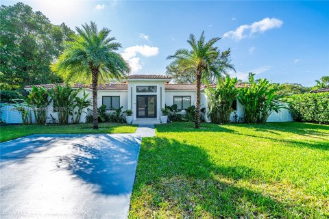 Villa ou maison à vendre à Biscayne Park, Floride: 4 chambres, 190.82 m2 № 1310912 - photo 3