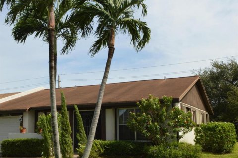 Villa ou maison à vendre à Delray Beach, Floride: 2 chambres, 108.6 m2 № 1168767 - photo 28