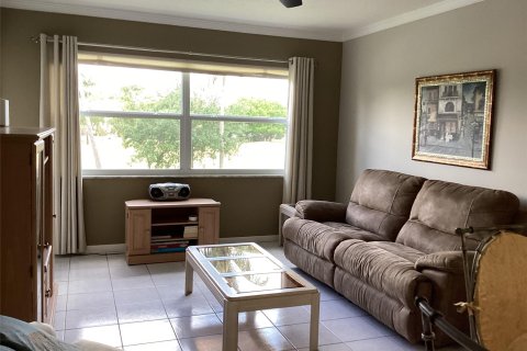 Condo in Fort Lauderdale, Florida, 1 bedroom  № 1168855 - photo 19