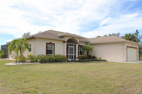 Casa en venta en North Port, Florida, 3 dormitorios, 149.76 m2 № 1016525 - foto 1