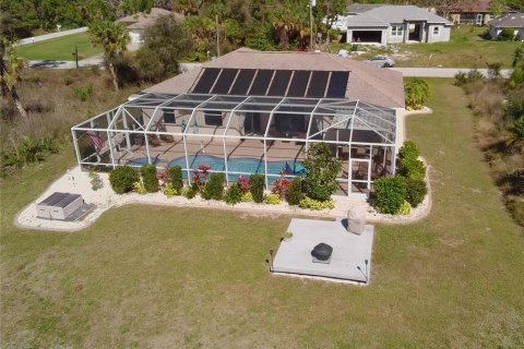 Villa ou maison à vendre à North Port, Floride: 3 chambres, 149.76 m2 № 1016525 - photo 2