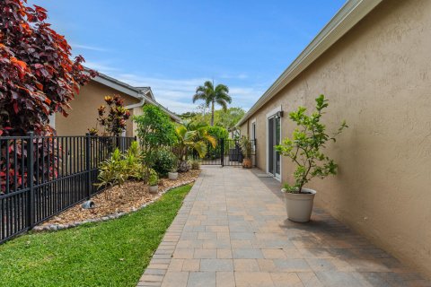 Villa ou maison à vendre à Lake Worth, Floride: 3 chambres, 143.91 m2 № 1223692 - photo 1