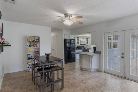 Villa ou maison à vendre à Kissimmee, Floride: 4 chambres, 153.47 m2 № 1376767 - photo 8