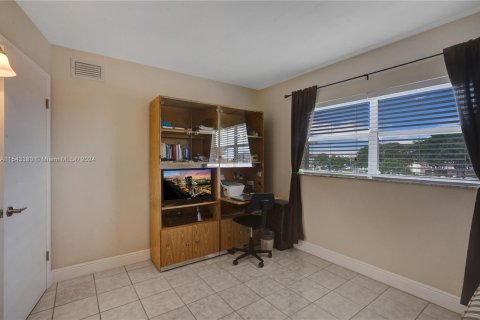 Condominio en venta en Sunrise, Florida, 2 dormitorios, 78.97 m2 № 1127561 - foto 23