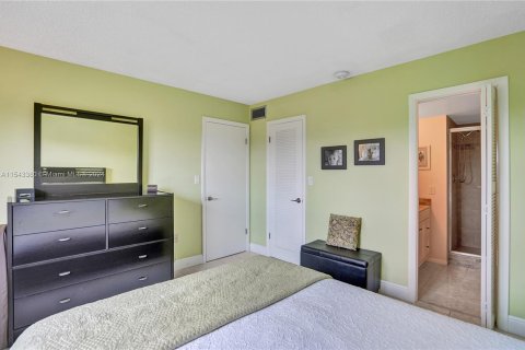Copropriété à vendre à Sunrise, Floride: 2 chambres, 78.97 m2 № 1127561 - photo 28