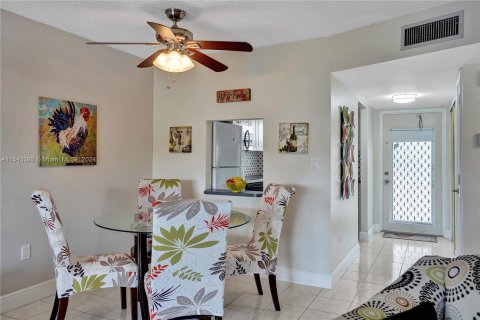 Condominio en venta en Sunrise, Florida, 2 dormitorios, 78.97 m2 № 1127561 - foto 14