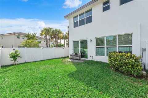 Townhouse in Pompano Beach, Florida 3 bedrooms, 170.01 sq.m. № 1104731 - photo 12