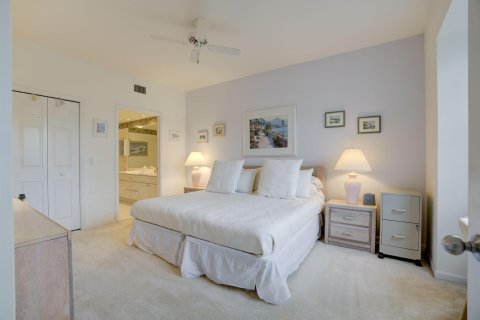 Condo in Stuart, Florida, 2 bedrooms  № 952354 - photo 20