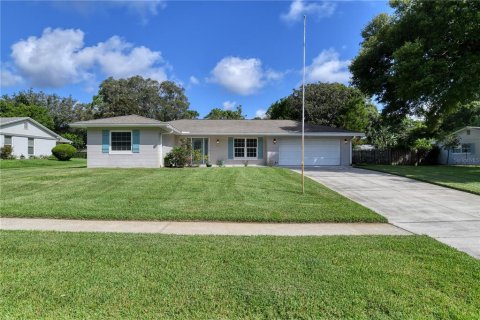 House in Saint Augustine, Florida 3 bedrooms, 146.51 sq.m. № 1319470 - photo 1