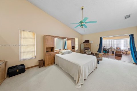 Купить виллу или дом в Майами, Флорида 5 спален, 305.83м2, № 664764 - фото 8