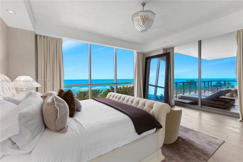 Condominio en venta en Sunny Isles Beach, Florida, 3 dormitorios, 428.19 m2 № 981263 - foto 8