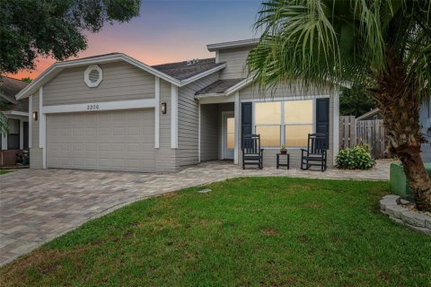 Casa en venta en Clearwater, Florida, 3 dormitorios, 187.66 m2 № 1405468 - foto 1