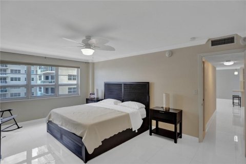 Copropriété à vendre à Pompano Beach, Floride: 2 chambres, 102.19 m2 № 1174186 - photo 23