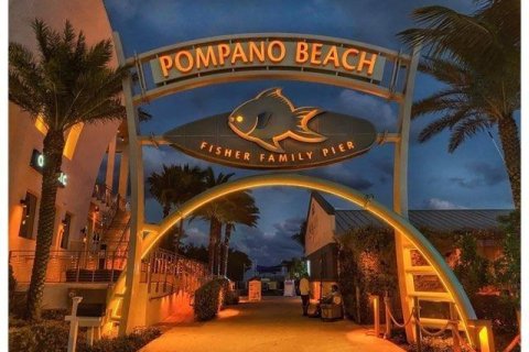 Condominio en venta en Pompano Beach, Florida, 2 dormitorios, 102.19 m2 № 1174186 - foto 2