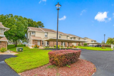 Condo in Hudson, Florida, 2 bedrooms  № 1382539 - photo 1