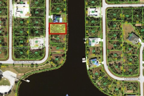 Terreno en venta en Port Charlotte, Florida № 715732 - foto 1