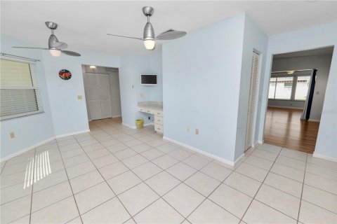 House in Lakeland, Florida 2 bedrooms, 157.84 sq.m. № 1412748 - photo 19